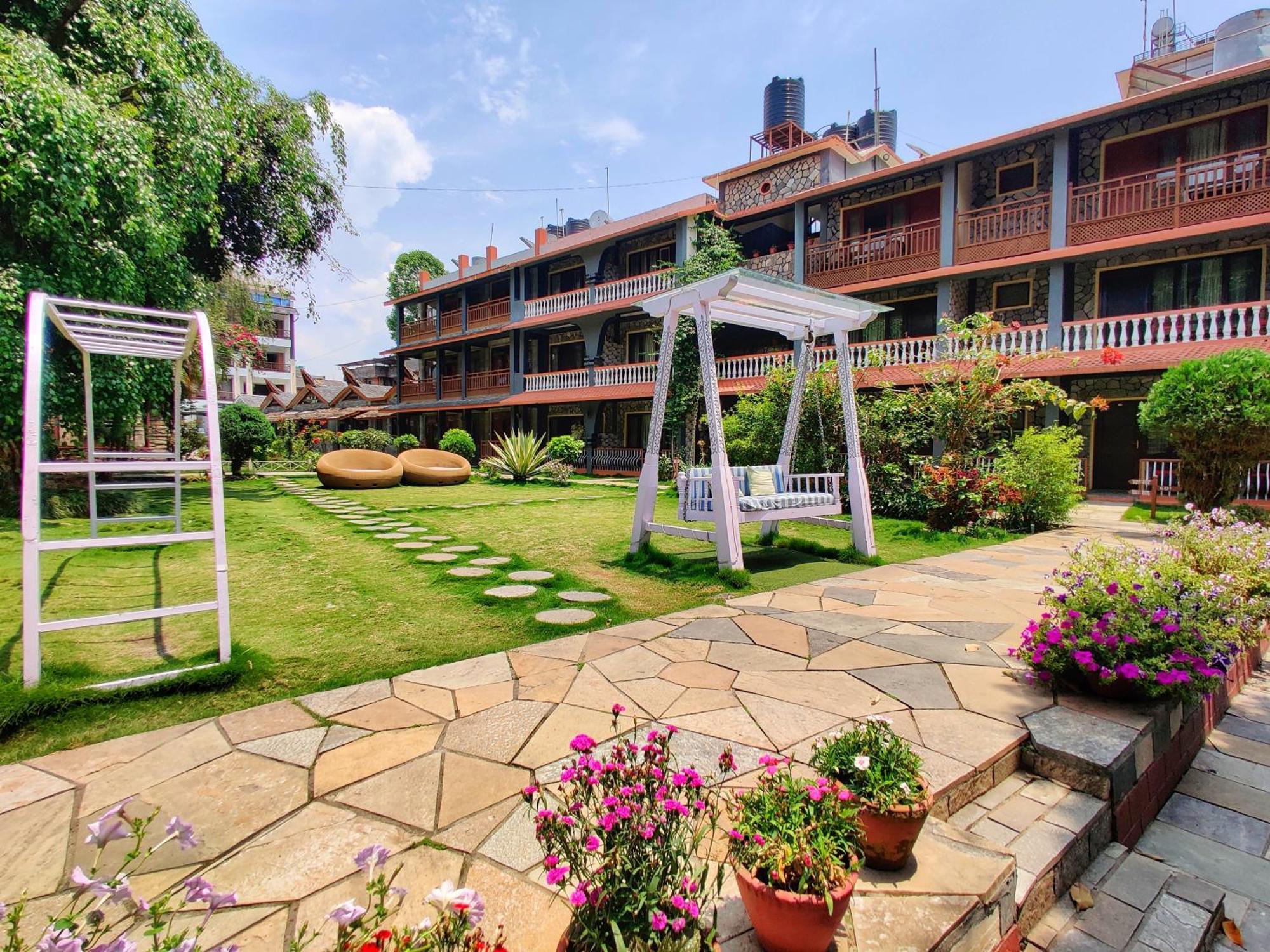 Lake View Resort Pókhara Exteriér fotografie
