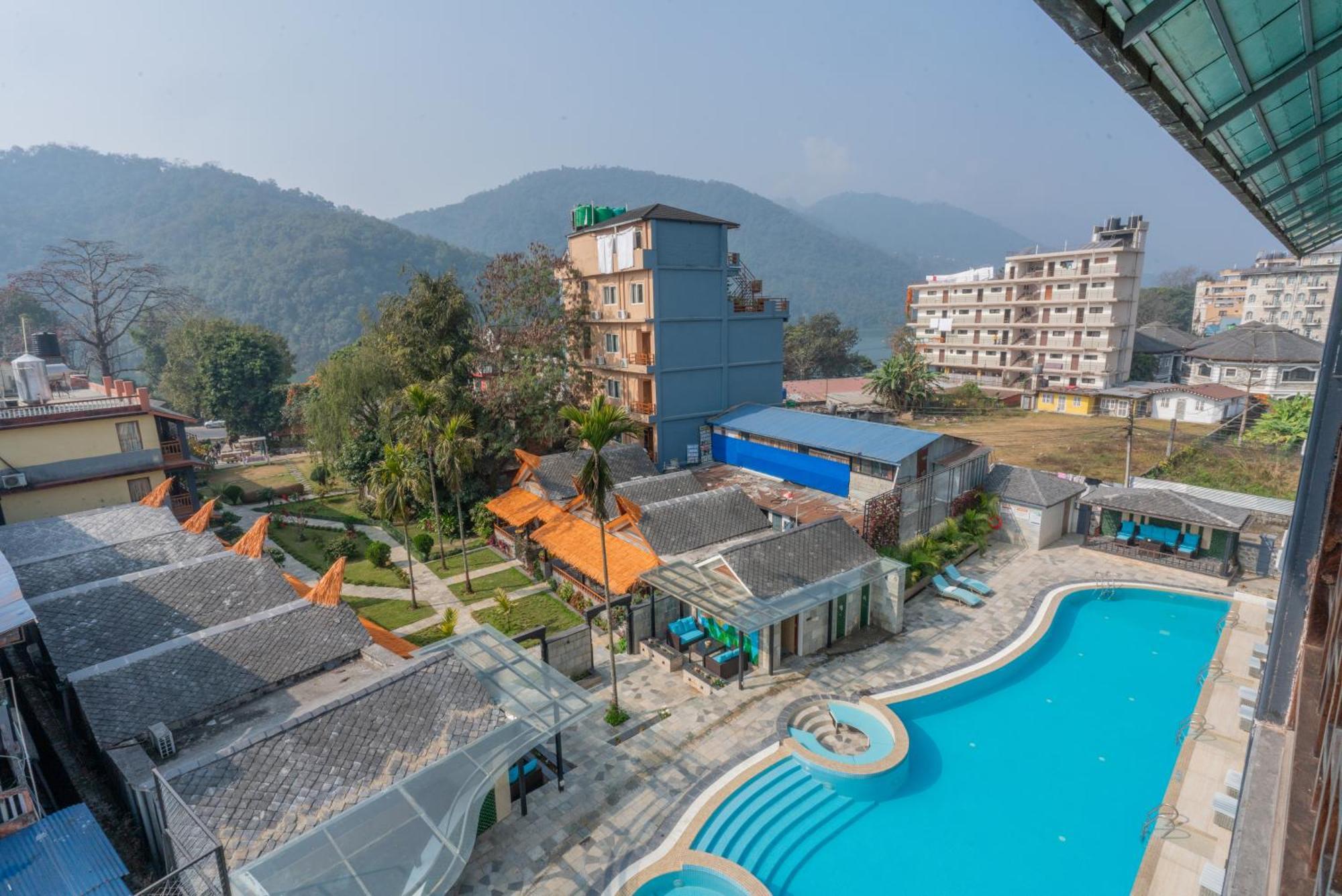 Lake View Resort Pókhara Exteriér fotografie